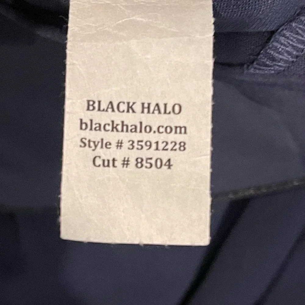 Black Halo Brooklyn 3/4-Bell-Sleeve Jumpsuit Super Loft Woven Size 0